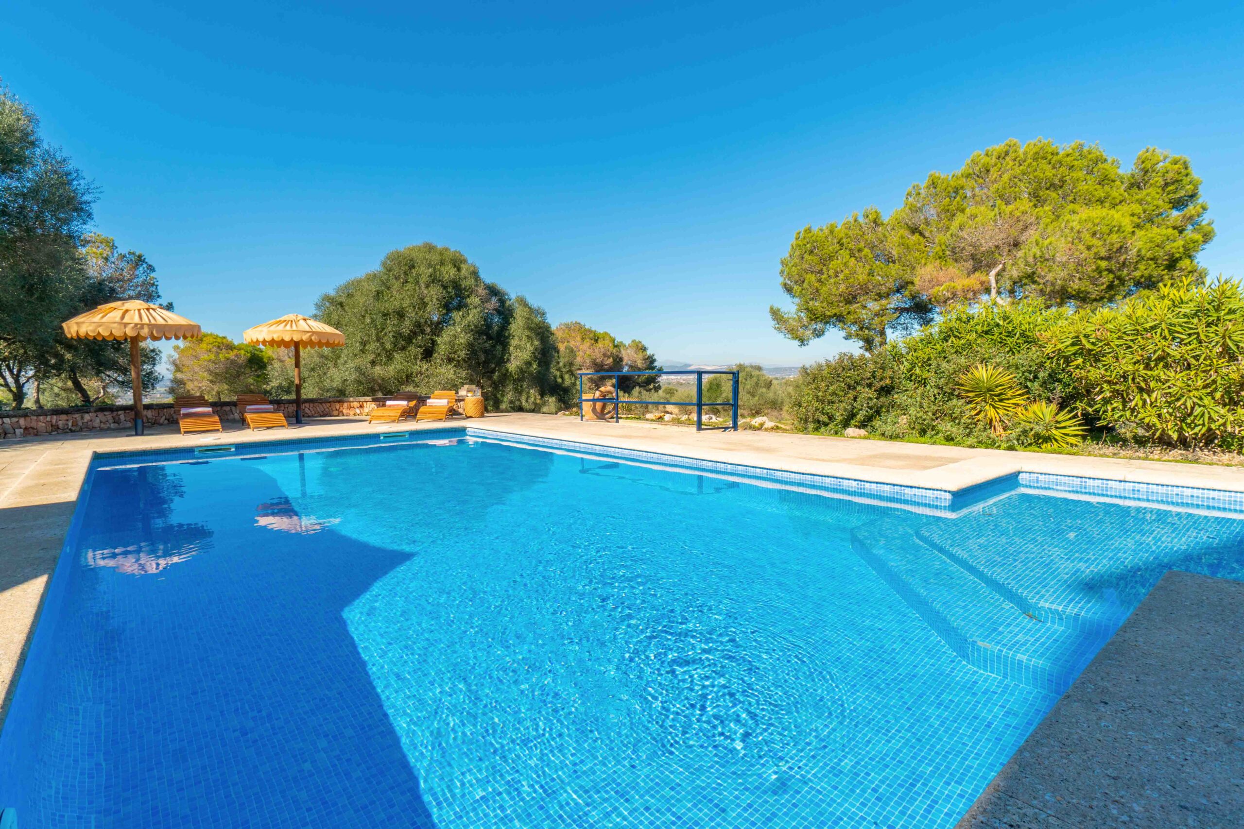 Your_Finca_Mallorca_karakteristiek_vakantiehuis_zwembad_ses_salines_son_xota_nou_01_web