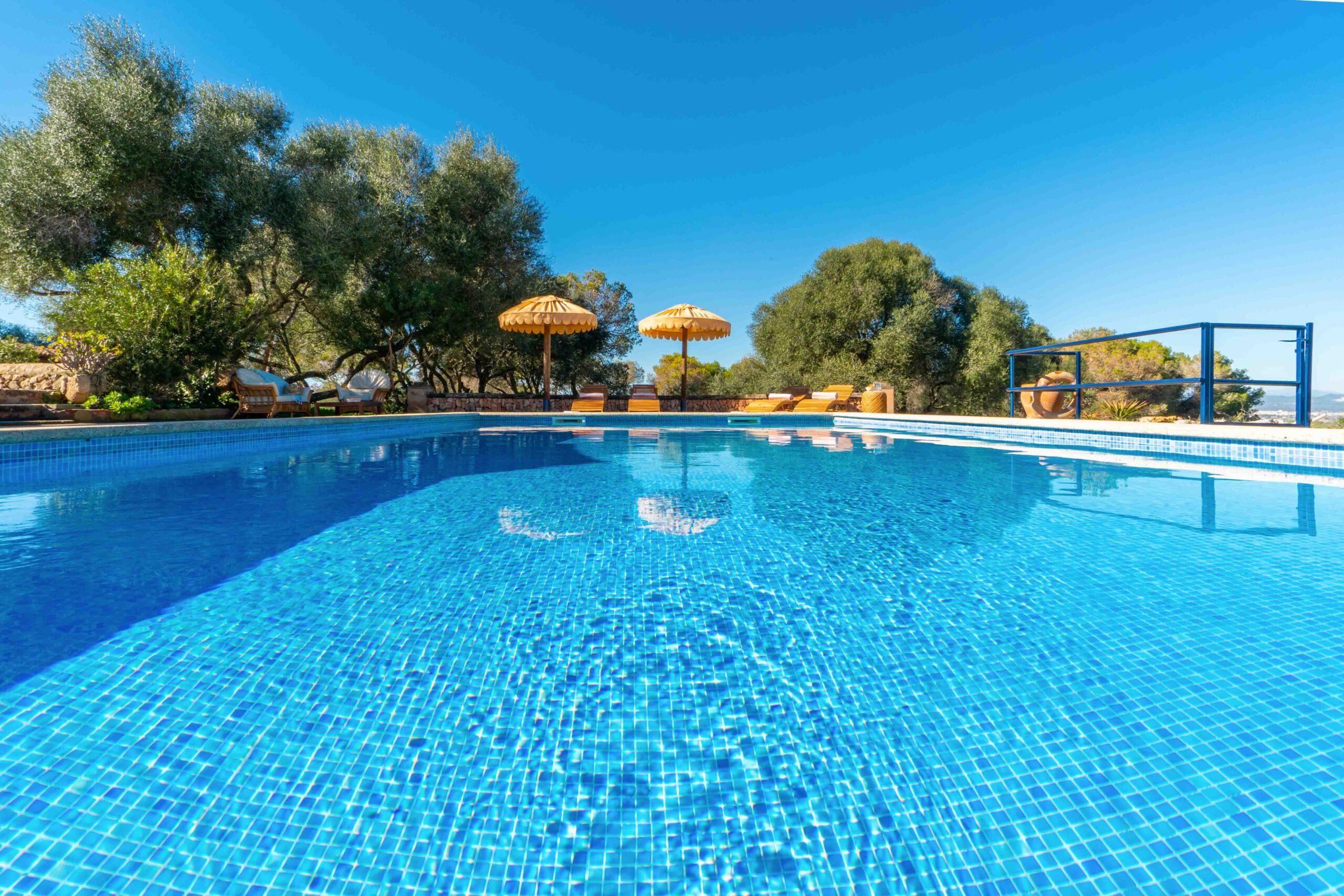 Your_Finca_Mallorca_karakteristiek_vakantiehuis_zwembad_ses_salines_son_xota_nou_02_web