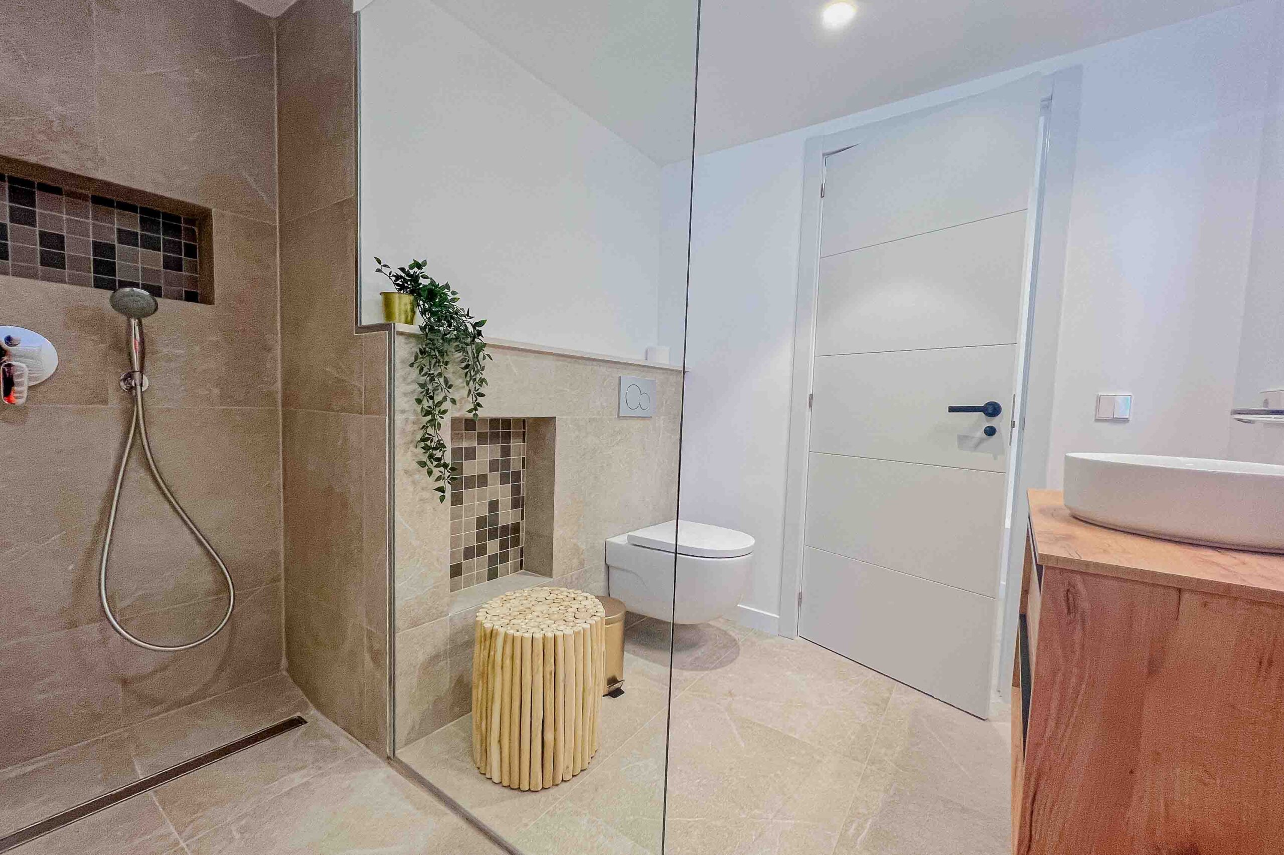 Your_Finca_Mallorca_ruime_vakantiewoning_zwembad_bergen_cales_de_mallorca_can_gomez_28_web