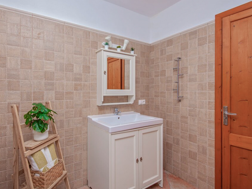 Your_Finca_Mallorca_vakantiehuis_voor_twee_personen_zwembad_ses_salines_sa_vela_001_web