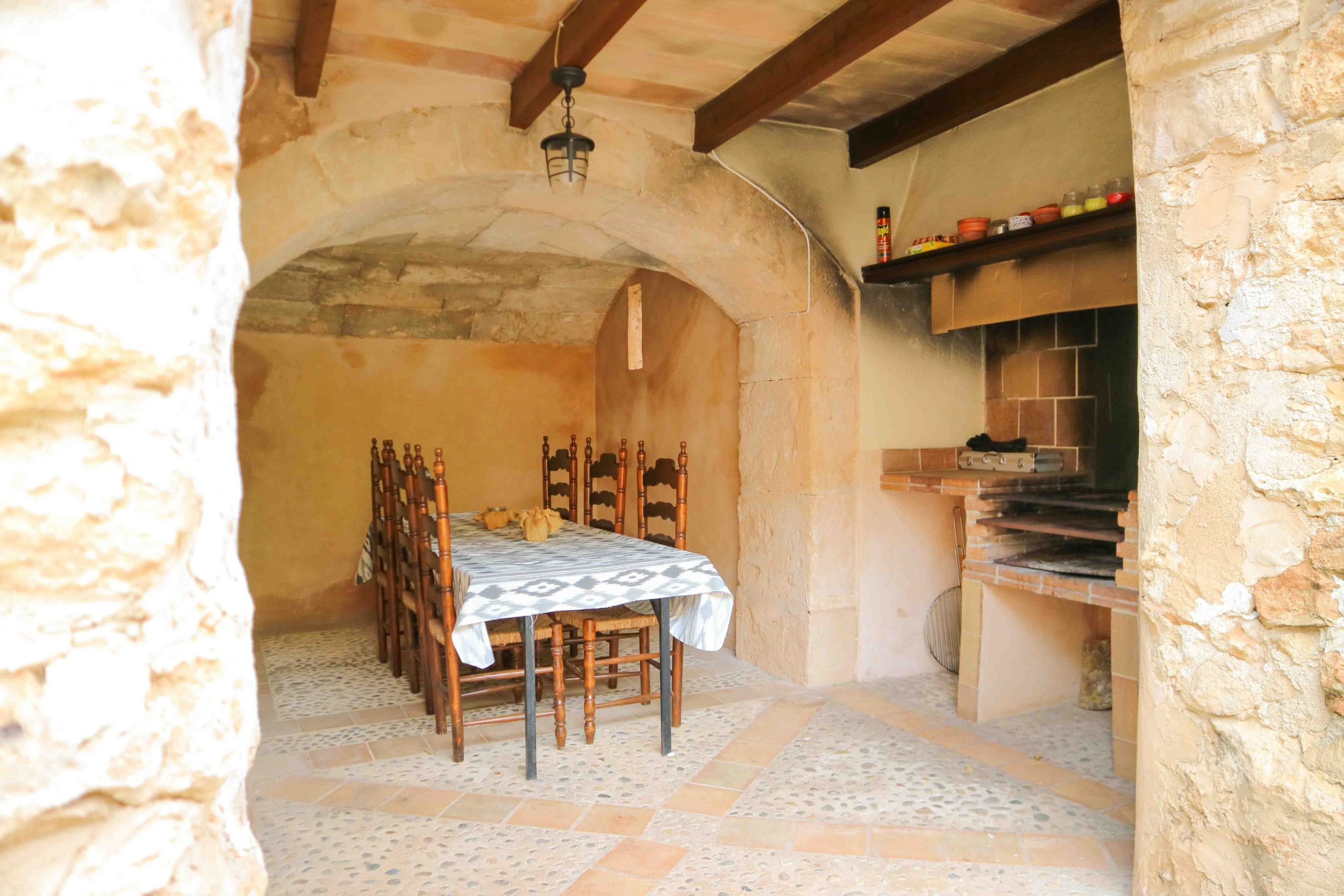 Your_Finca_Mallorca_vakantiehuis_zwembad_huisdiervriendelijk_zuiden_can_ballester_SEQUENCE_12_web