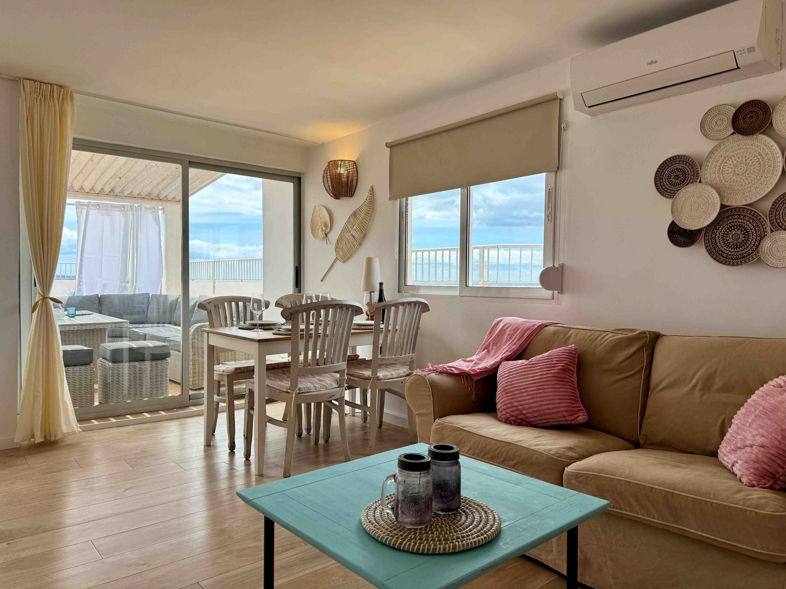 Your_Finca_Mallorca_Appartement_voor_twee_personen_met_adembenemend_zeezicht_in_Colonia_de_Sant_Jordi_Azure_Seabreeze-12_web