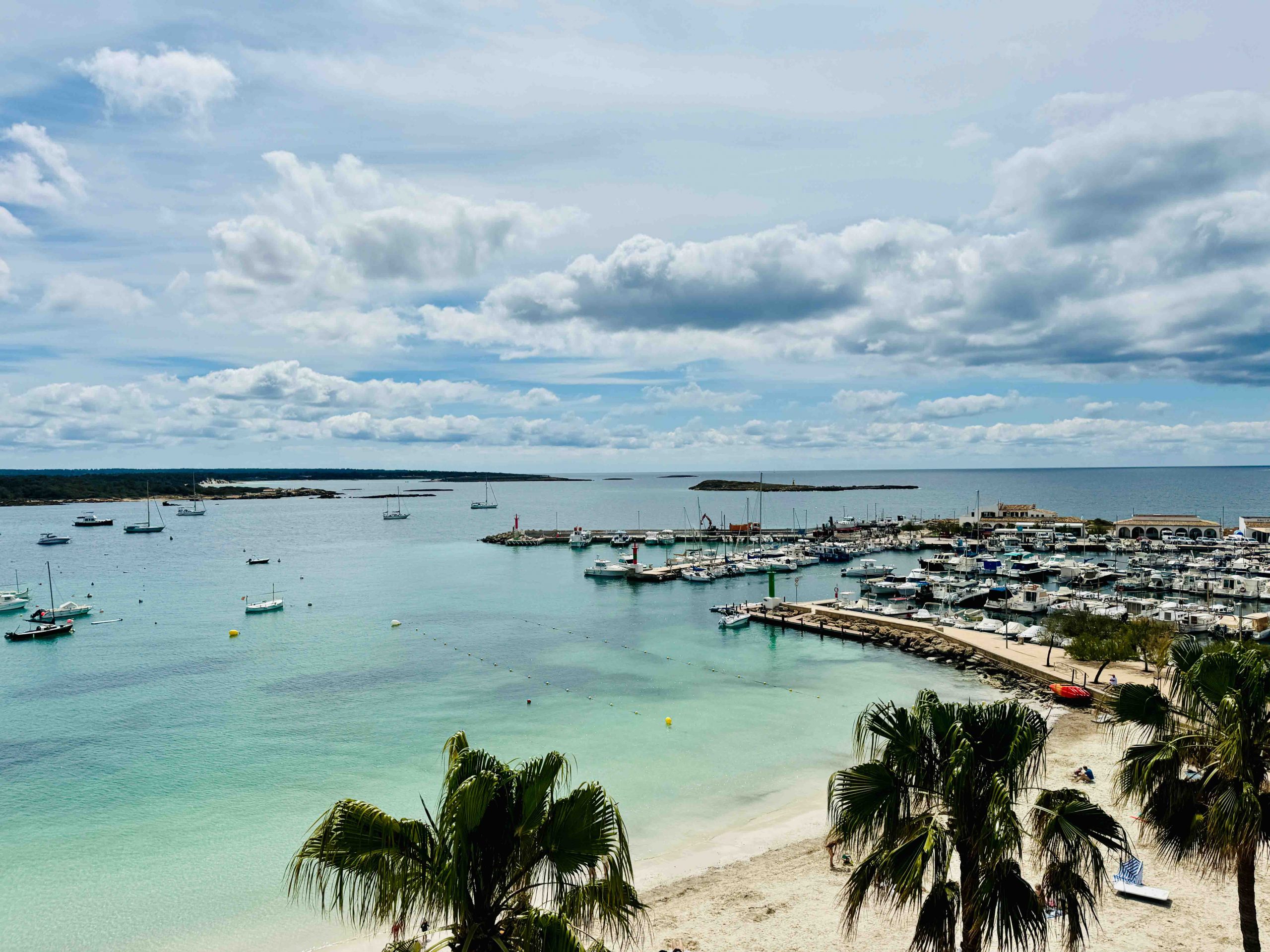 Your_Finca_Mallorca_Appartement_voor_twee_personen_met_adembenemend_zeezicht_in_Colonia_de_Sant_Jordi_Azure_Seabreeze-2_web