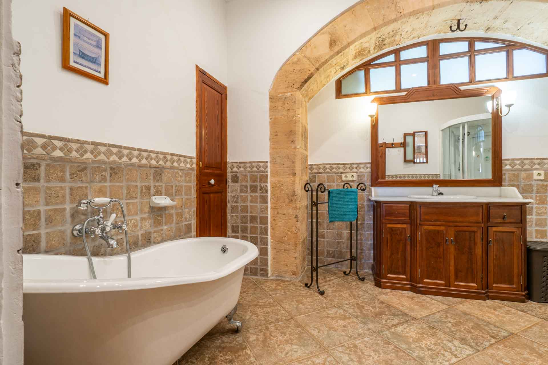Your_Finca_Mallorca_authentieke_villa_met_privezwembad_nabij_llucmajor_en_de_stranden_van_mallorca_son-caldes-16_web