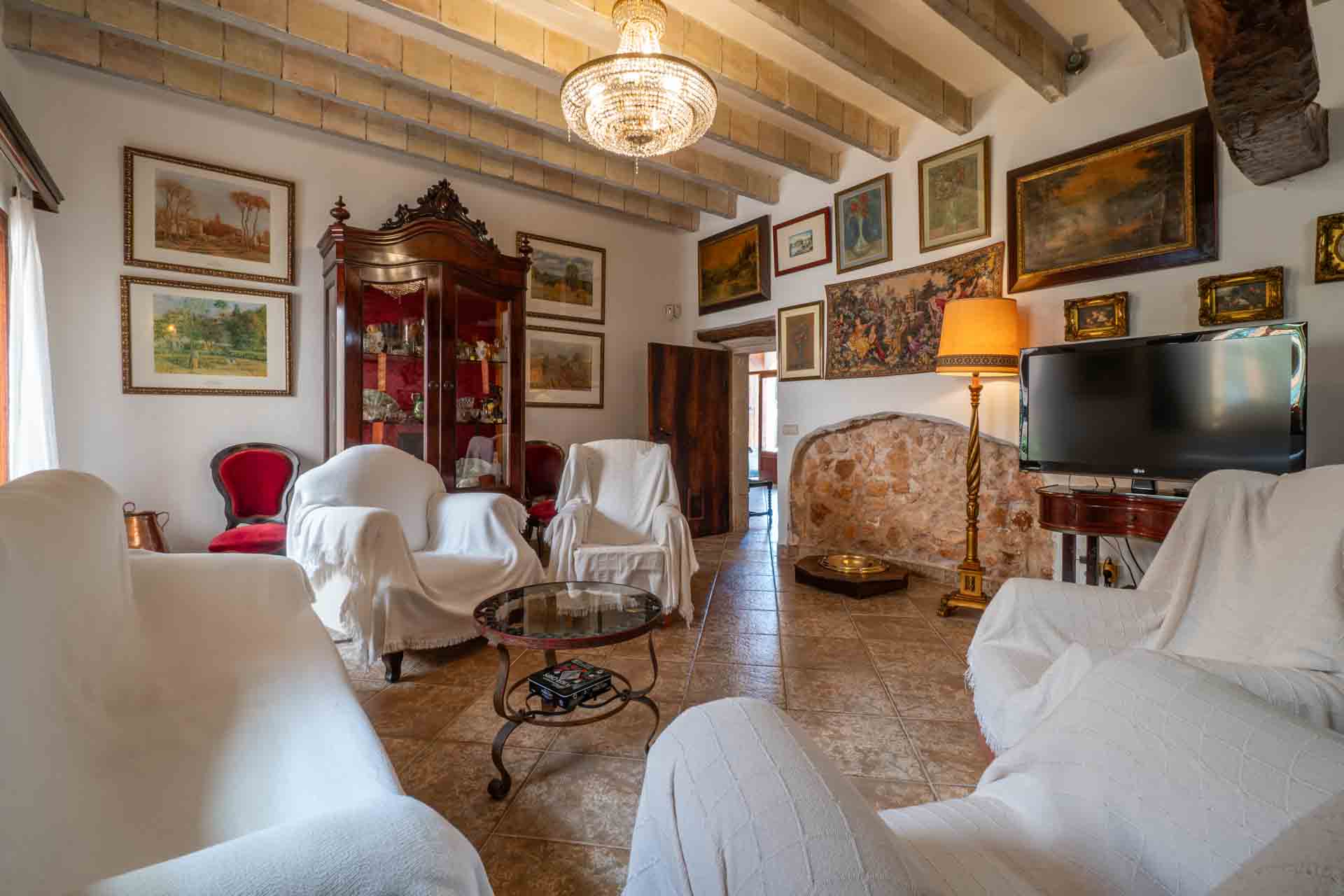 Your_Finca_Mallorca_authentieke_villa_met_privezwembad_nabij_llucmajor_en_de_stranden_van_mallorca_son-caldes-22_web