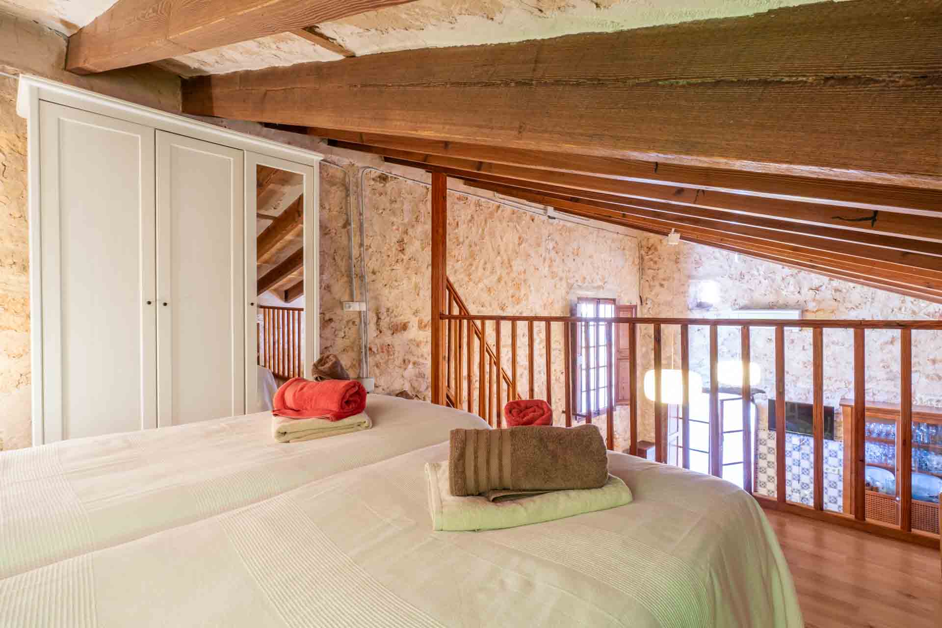 Your_Finca_Mallorca_authentieke_villa_met_privezwembad_nabij_llucmajor_en_de_stranden_van_mallorca_son-caldes-31_web