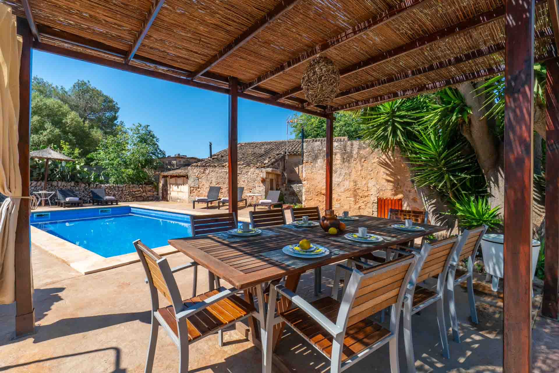 Your_Finca_Mallorca_authentieke_villa_met_privezwembad_nabij_llucmajor_en_de_stranden_van_mallorca_son-caldes-7_web