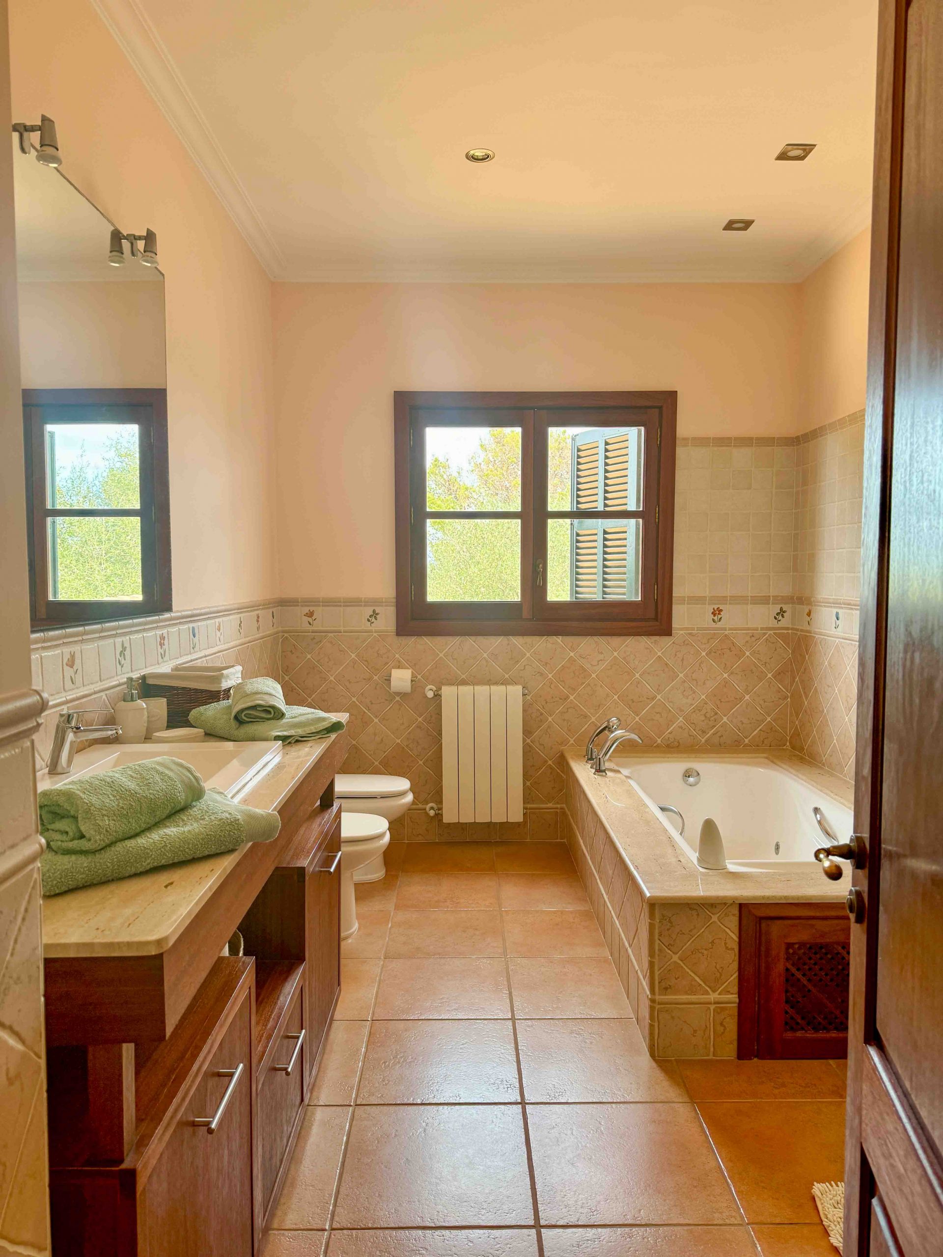 Your_Finca_Mallorca_moderne_villa_met_zwembad_en_grote_tuin_in_lloret_de_vistalegre_son_bielo_1_web