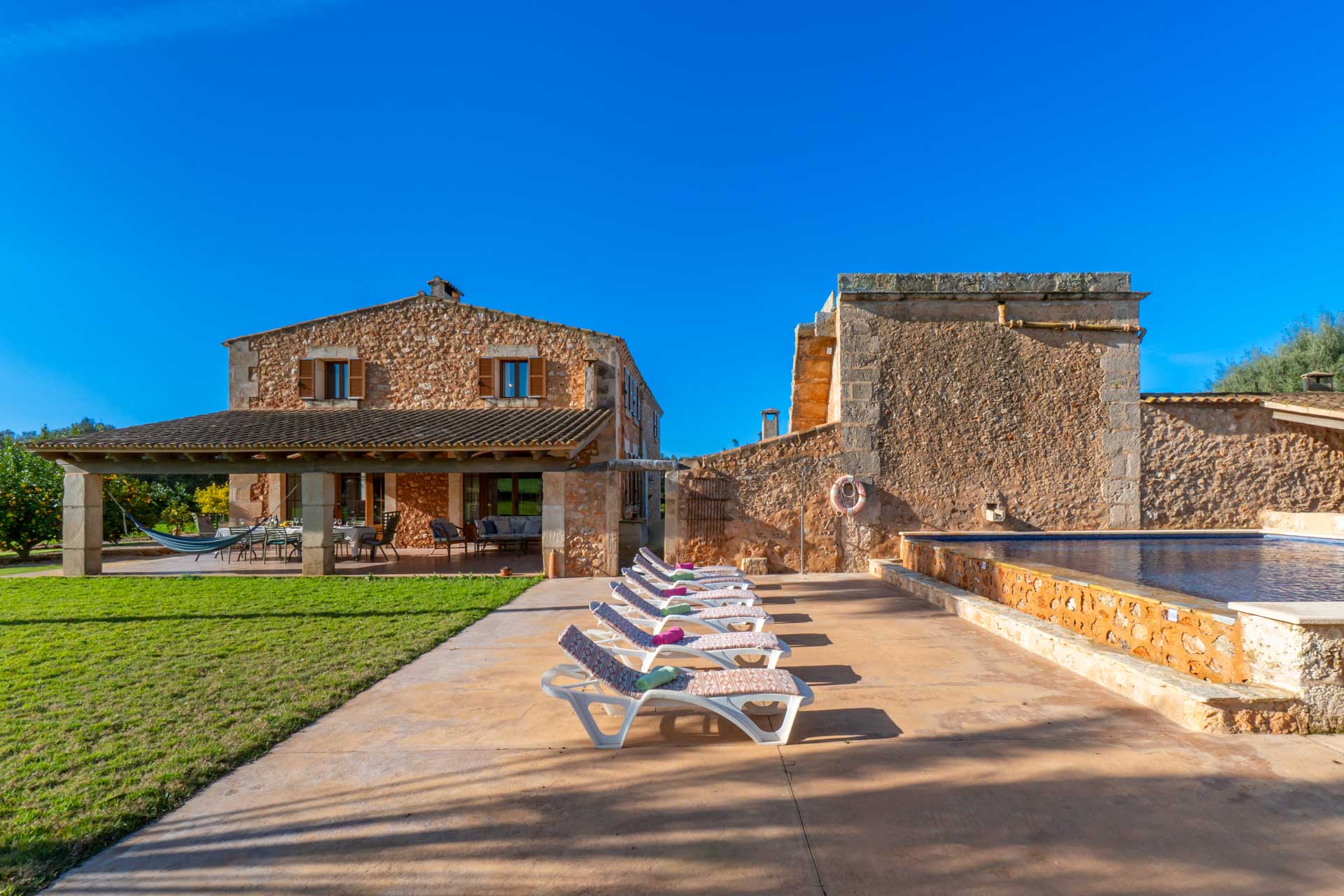 Your_Finca_Mallorca_Riant_landhuis_op_Mallorca_met_privézwembad_in_rustige_natuuromgeving_Can_Mayol_14_web