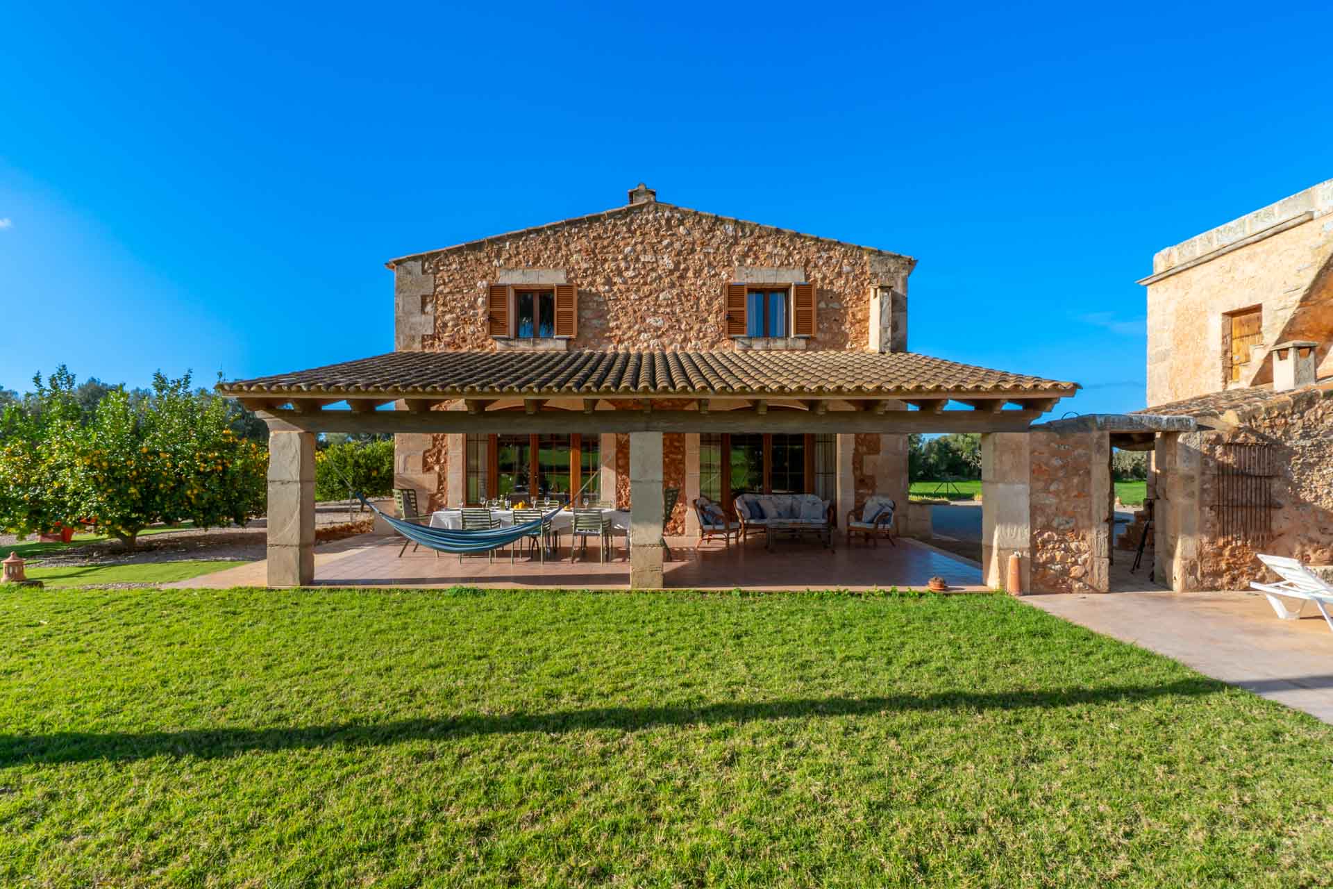 Your_Finca_Mallorca_Riant_landhuis_op_Mallorca_met_privézwembad_in_rustige_natuuromgeving_Can_Mayol_15_web