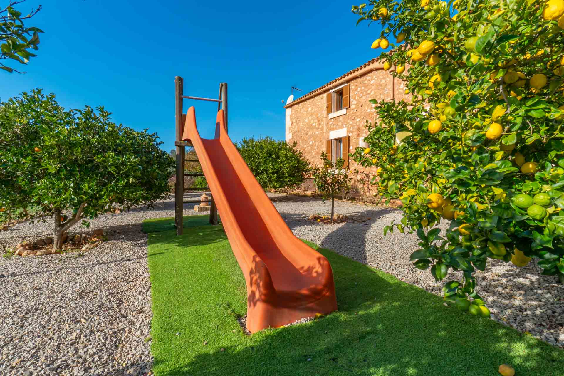 Your_Finca_Mallorca_Riant_landhuis_op_Mallorca_met_privézwembad_in_rustige_natuuromgeving_Can_Mayol_17_web