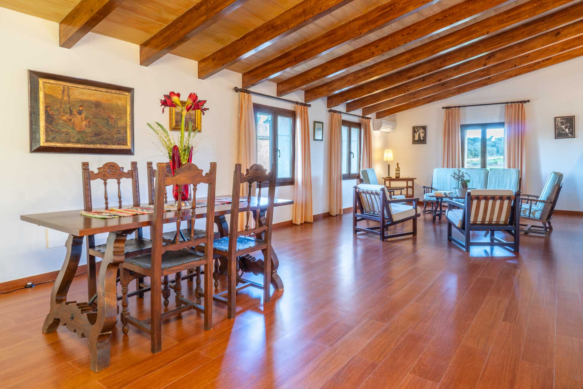 Your_Finca_Mallorca_Riant_landhuis_op_Mallorca_met_privézwembad_in_rustige_natuuromgeving_Can_Mayol_18_web