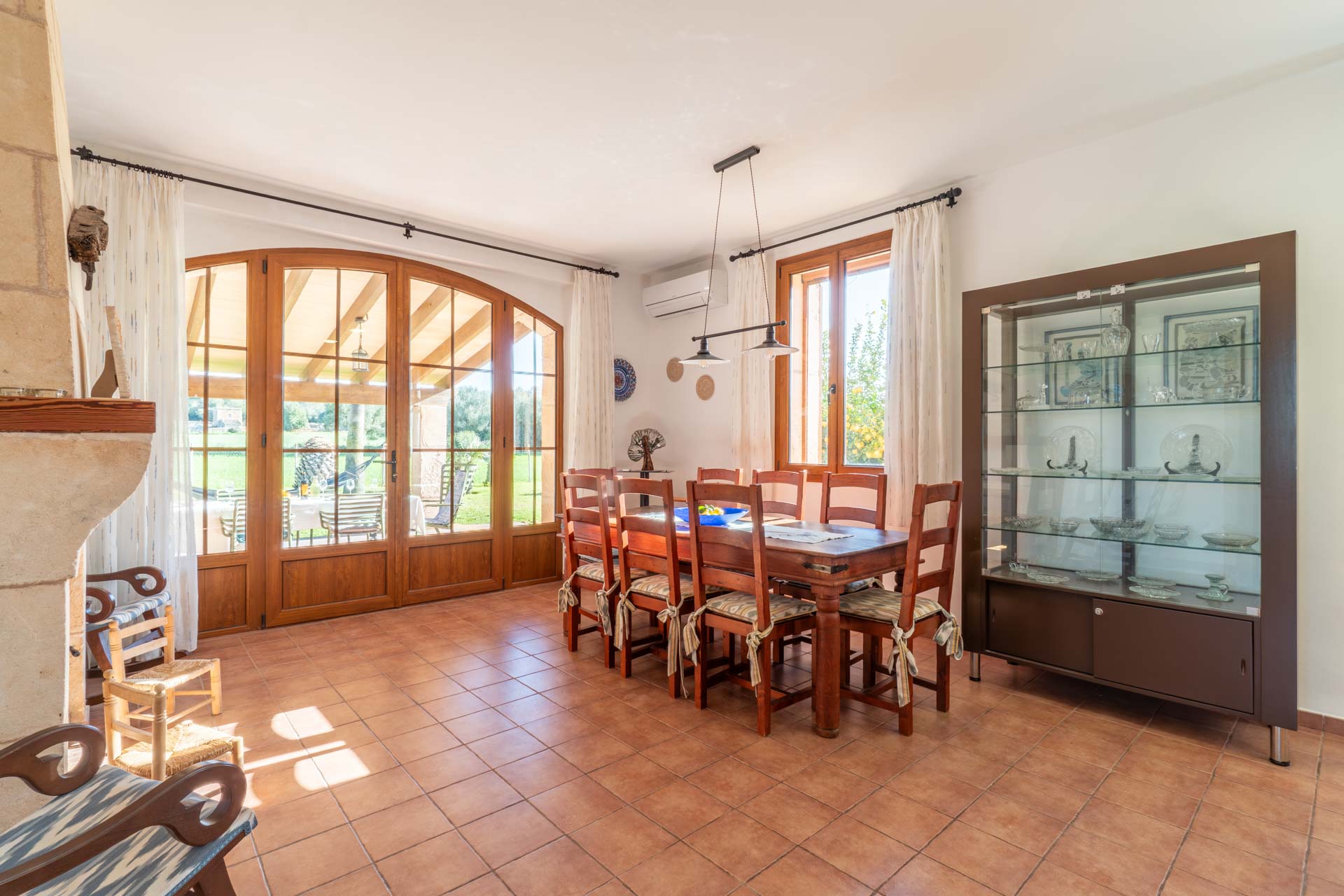 Your_Finca_Mallorca_Riant_landhuis_op_Mallorca_met_privézwembad_in_rustige_natuuromgeving_Can_Mayol_29_web