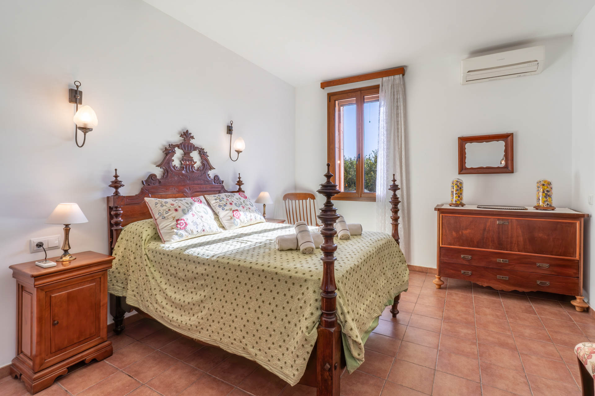 Your_Finca_Mallorca_Riant_landhuis_op_Mallorca_met_privézwembad_in_rustige_natuuromgeving_Can_Mayol_31_web